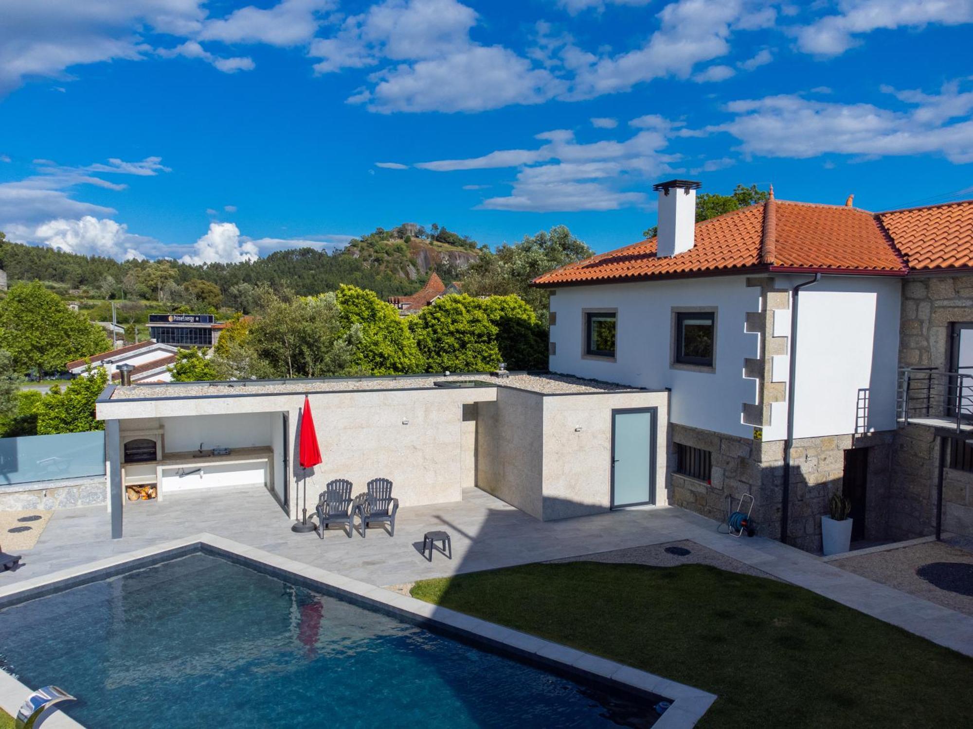 Casa Do Pinheiro - Alojamento Local Póvoa de Lanhoso Exteriér fotografie